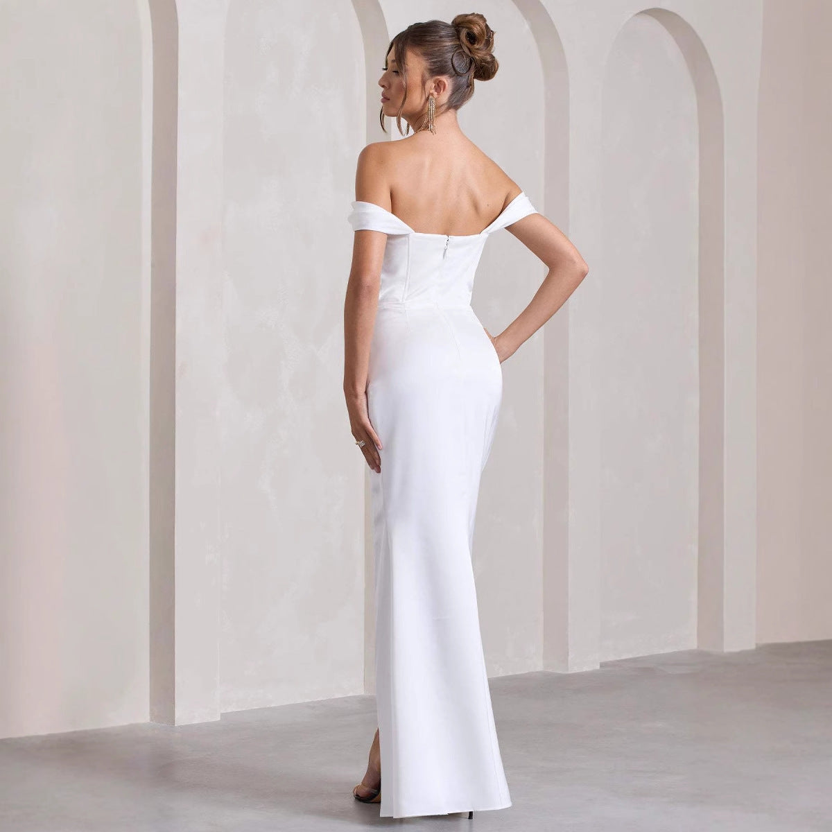 Solid Color Backless Off-shoulder Slit Pleated Fashion Sexy Dress