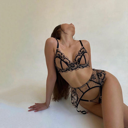 Women's Lace Mesh Black Embroidered Underwire
